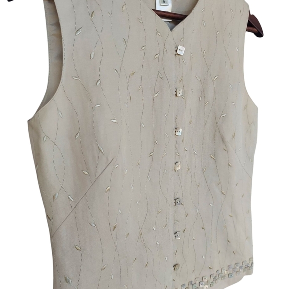 Susan Bristol Linen Blend Embroidered Vest - Picture 2 of 7